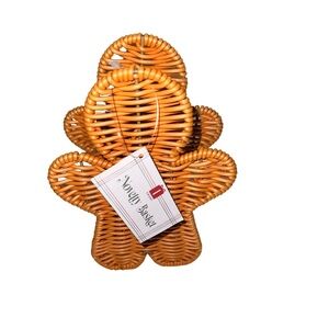 Target Bullseye Christmas 2023 Woven Novelty Basket  gingerbread man NWT
